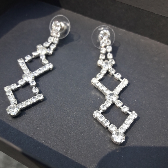 NWT Diamond Earrings CZ Chandelier Drop Art Deco - Picture 2 of 15